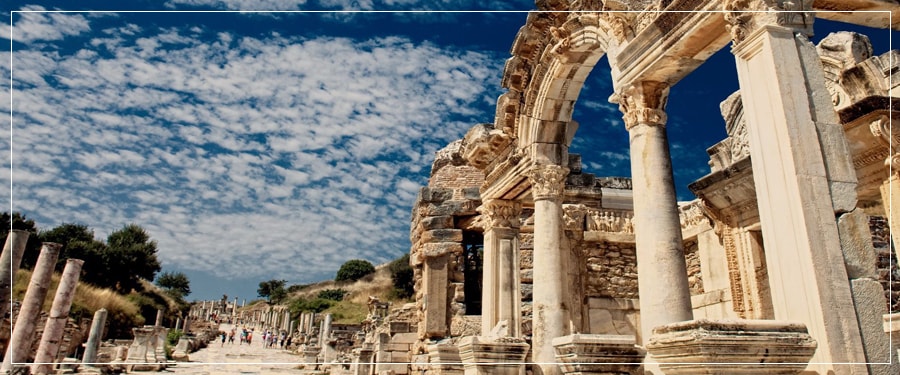 Izmir Port Tours (Shore Excursions) : Private Tour to Ephesus Ancient City with the Terrace Houses, Temple of Artemis, House of Virgin Mary, Traditional Turkish Lunch in a Local Restaurant